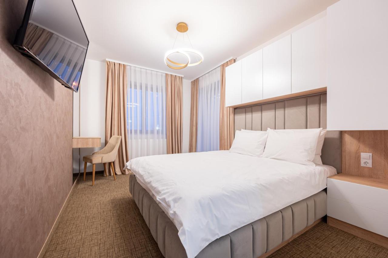 Klia Hotel Sînmartin Buitenkant foto